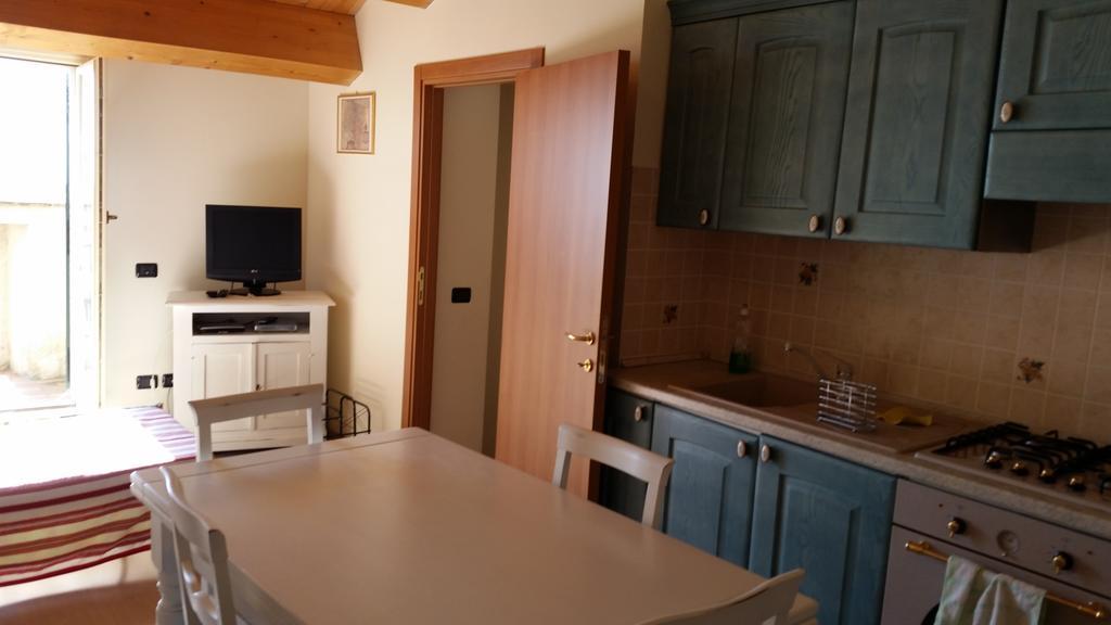 La Panoramica Apartman Avenale Szoba fotó